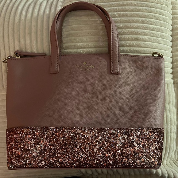 Kate Spade New York Ina Greta Court Glitter
Crossbody Bag new without tags - Picture 1 of 6